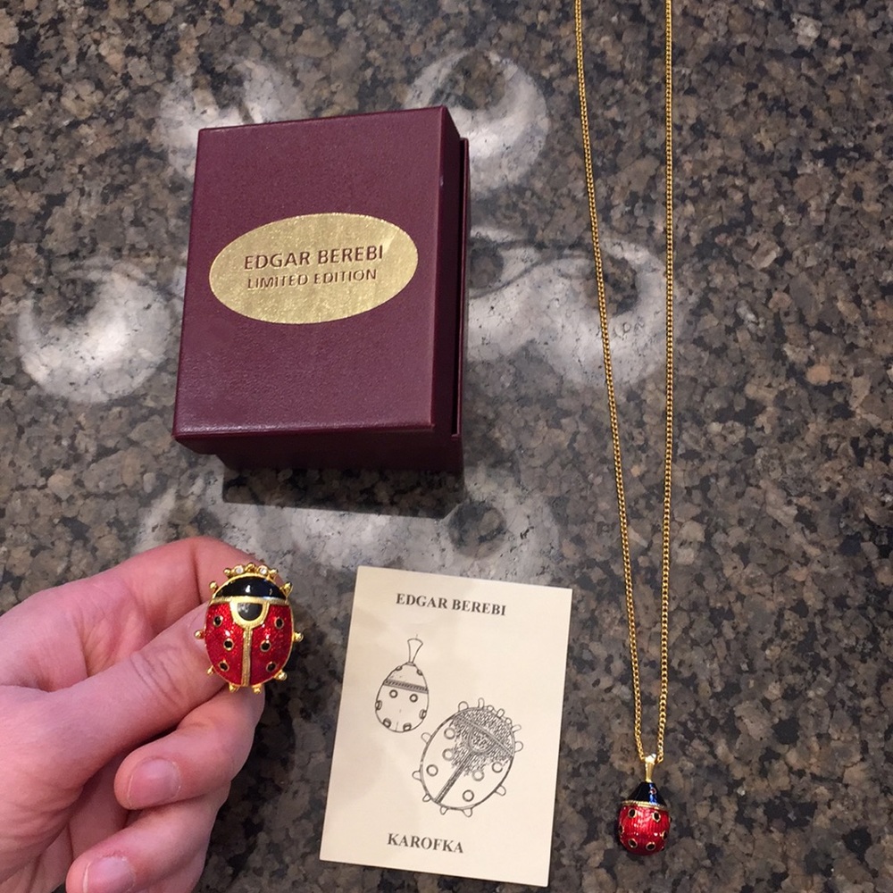 Vintage Limited edition necklace and pin